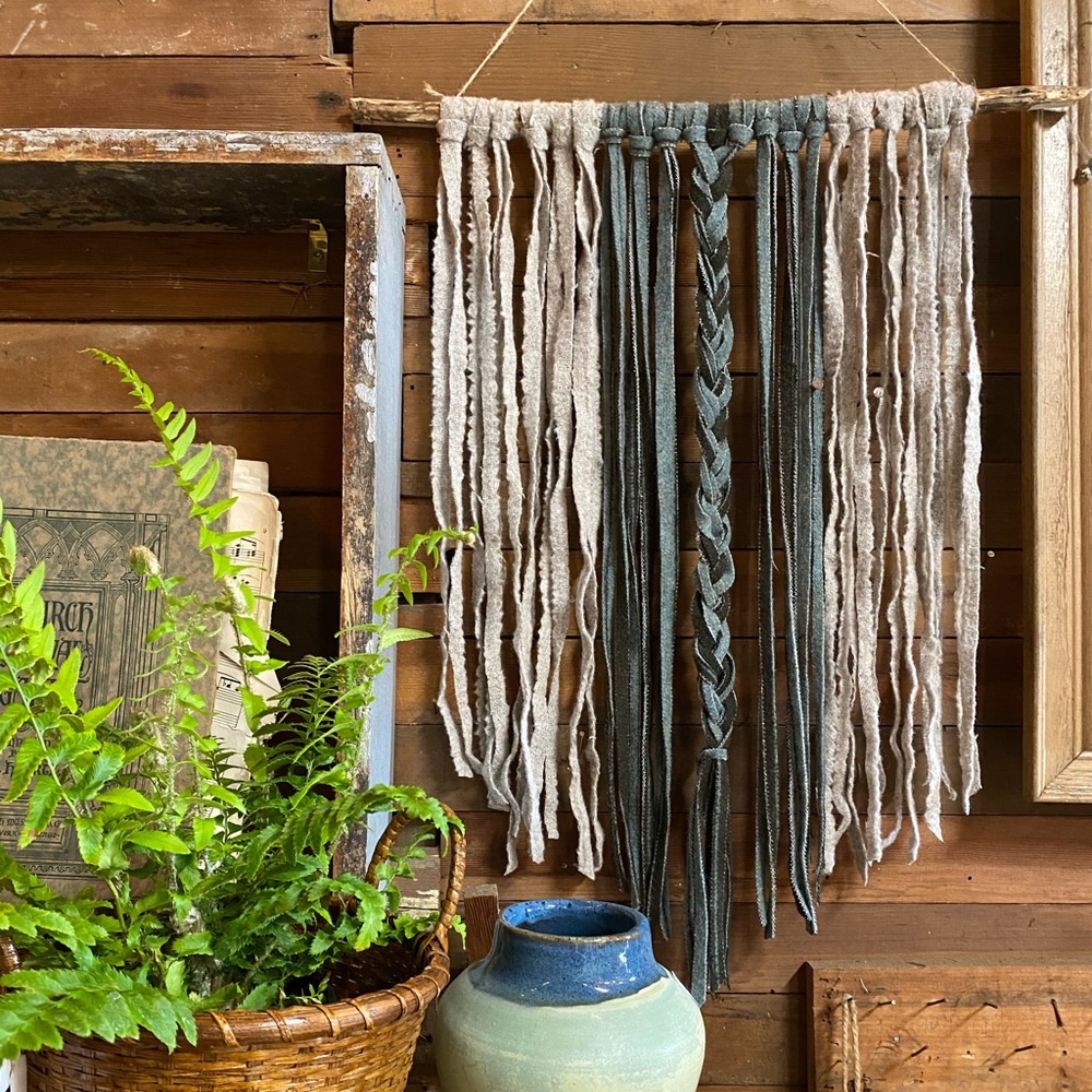 Pendleton Medium Wall Hanging - Picture 1 of 2